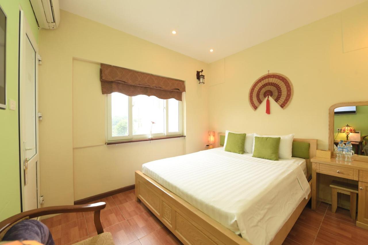 Holiday Lakeview Hotel Ханой Экстерьер фото