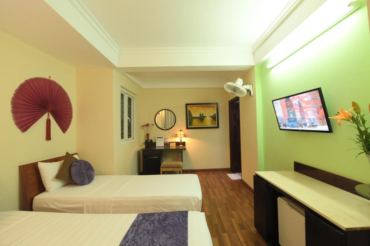 Holiday Lakeview Hotel Ханой Экстерьер фото
